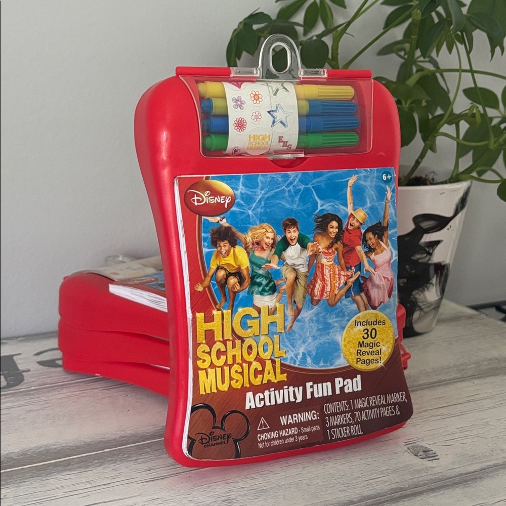 Disney High School Musical Activity Fun Pad – Set of 7 (DEADSTOCK, 2006)